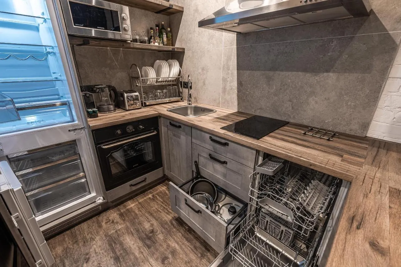 Eco Apartments In French Quarter Kyiv