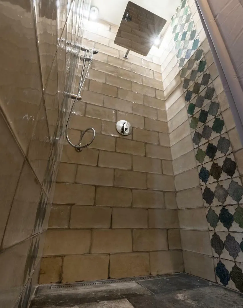 Eco Apartments In French Quarter Kyiv